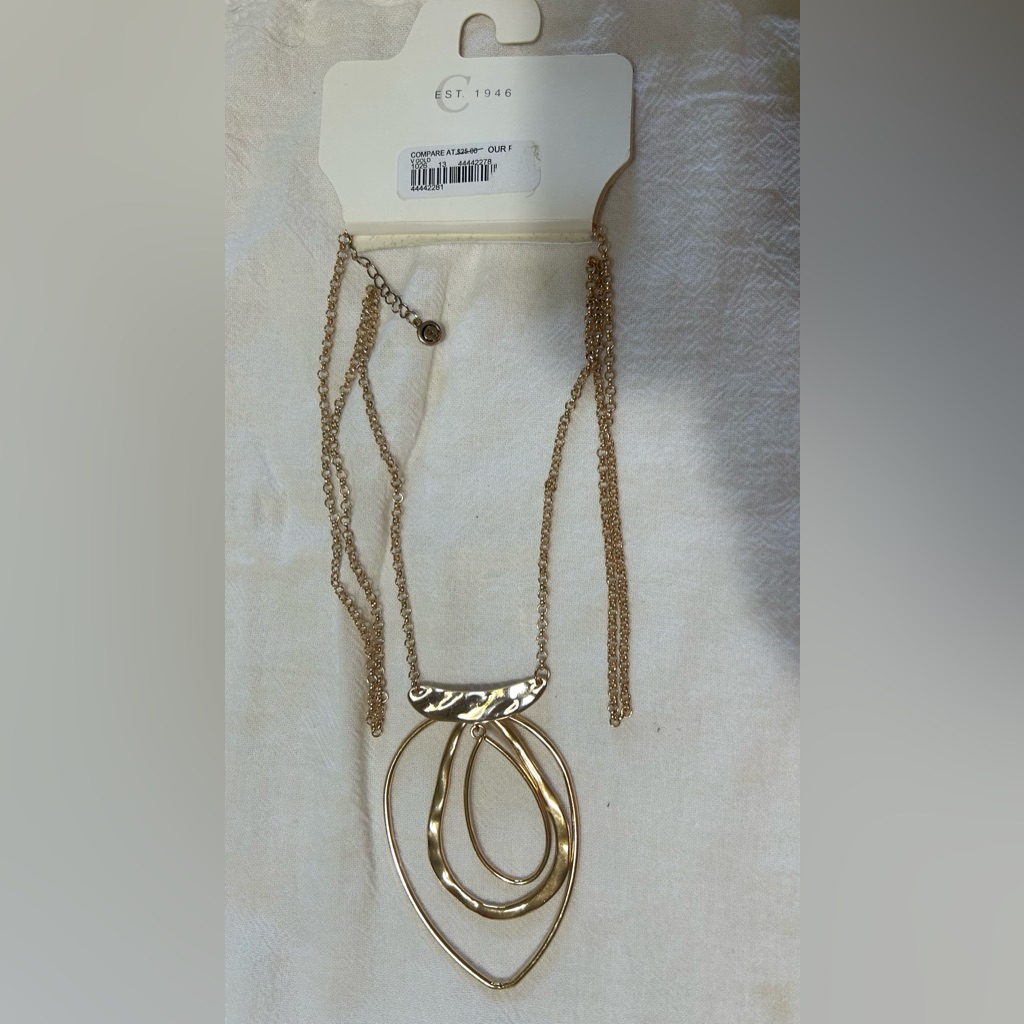 Necklace Jewelry Gold Tone Womens 24 Inch Necklace Nwt Statement Piece 10$